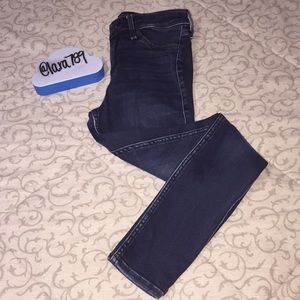 ✅A&F Jean Legging